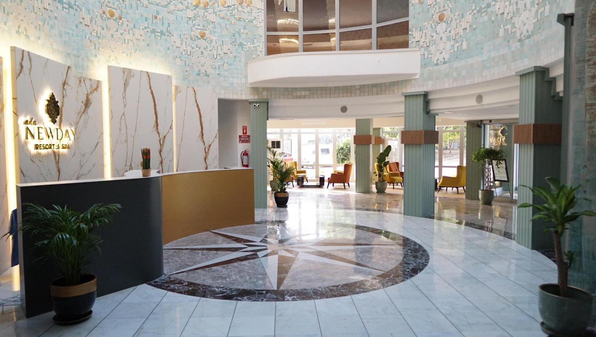 Ada Newday Resort Hotel كوشاداسيه المظهر الخارجي الصورة
