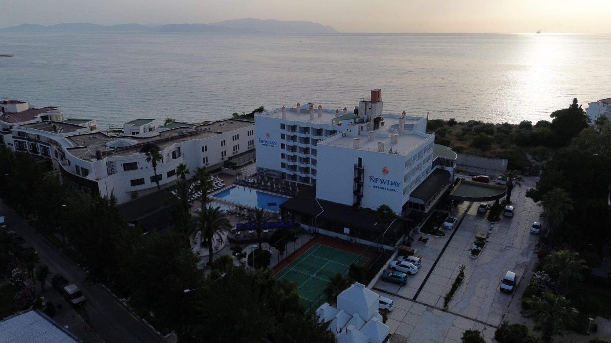 Ada Newday Resort Hotel كوشاداسيه المظهر الخارجي الصورة